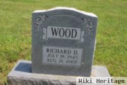 Richard D Wood