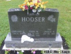 Todd M Hooser