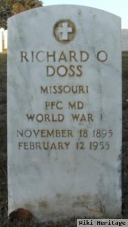 Richard O Doss