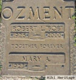 Robert L "bob" Ozment