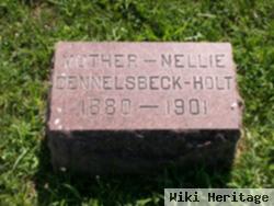 Nellie Dennelebeck Holt