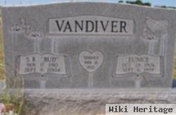 S. R. "bud" Vandiver