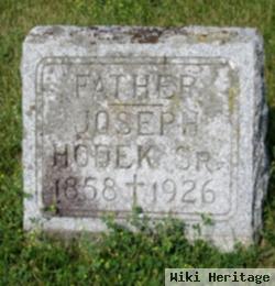 Joseph Hodek, Sr