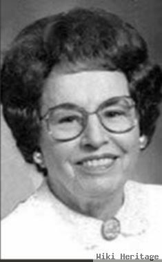 Lenora C "lee" Ludwig Becker