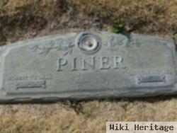 Robert Thomas Piner