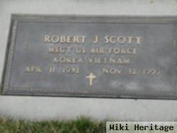 Robert J "bob" Scott