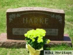 Dorothy I. Harke