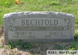 Mary E Bechtold