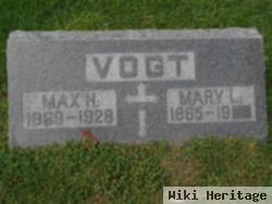 Max H Vogt