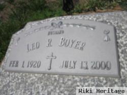 Leo R Boyer