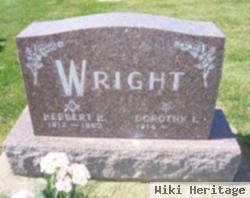 Dorothy I Wright