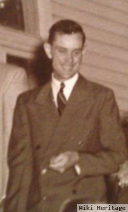 Everett W. Nichols, Jr