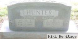 Oscar A Hunter