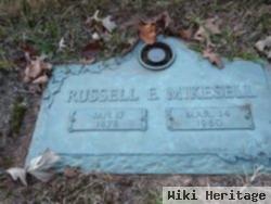 Russell Everett Mikesell