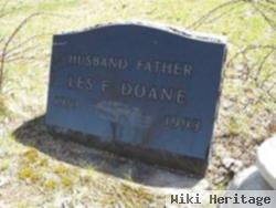 Les F. Doane