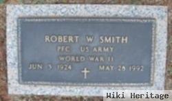 Pfc Robert Wade Smith