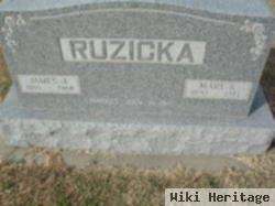 James J Ruzicka