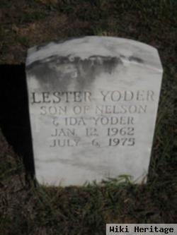 Lester Yoder