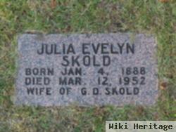 Julia Evelyn Skold