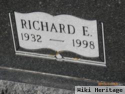 Richard E Mcdaniel