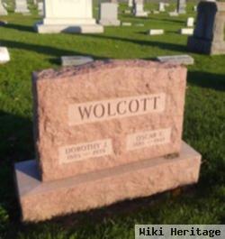 Oscar E Wolcott