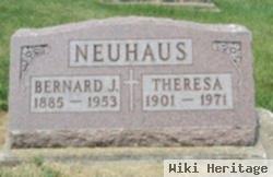 Theresa Wiskus Neuhaus