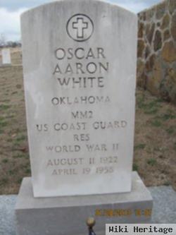 Oscar Aaron White