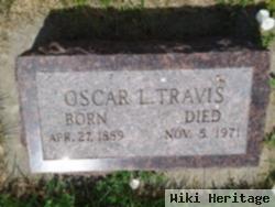 Oscar L Travis