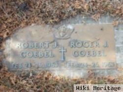 Roger J Goebel