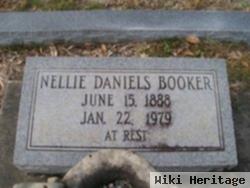 Nellie Daniels Booker