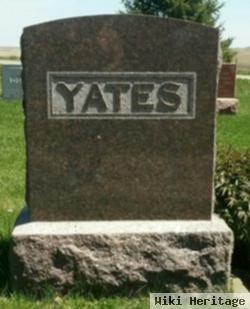 Thomas E Yates, Sr