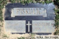 William J Piskulic