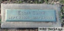 Escar Smith