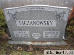 Dorothy Mae "tazz" Howard Taczanowsky