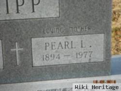 Pearl L Kipp