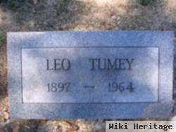 Leo Tumey