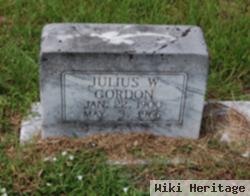 Julius Wesley Gordon