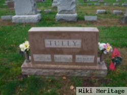 Wilbur O Tully