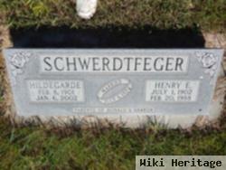 Henry E Schwerdtfeger