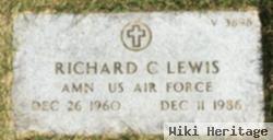 Richard Carl Lewis