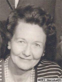 Alice Joan "joanie" Barlow Hess