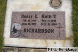 Henry E Richardson