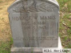 Horace W Manis