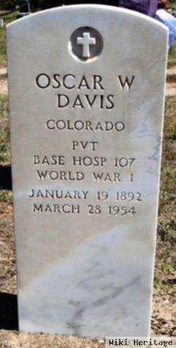 Oscar William Davis