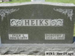 Ivan L Heiks