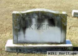 Louise Kizer