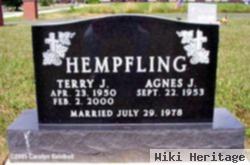 Agnes J Hempfling