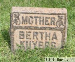 Bertha Kuyers