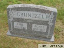 Agnes Zilla Gruntzel