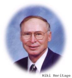 Robert L. Wagner